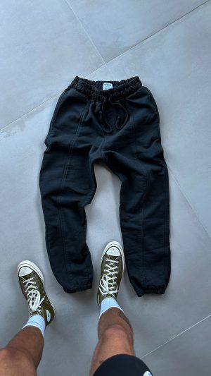 close bean jogging